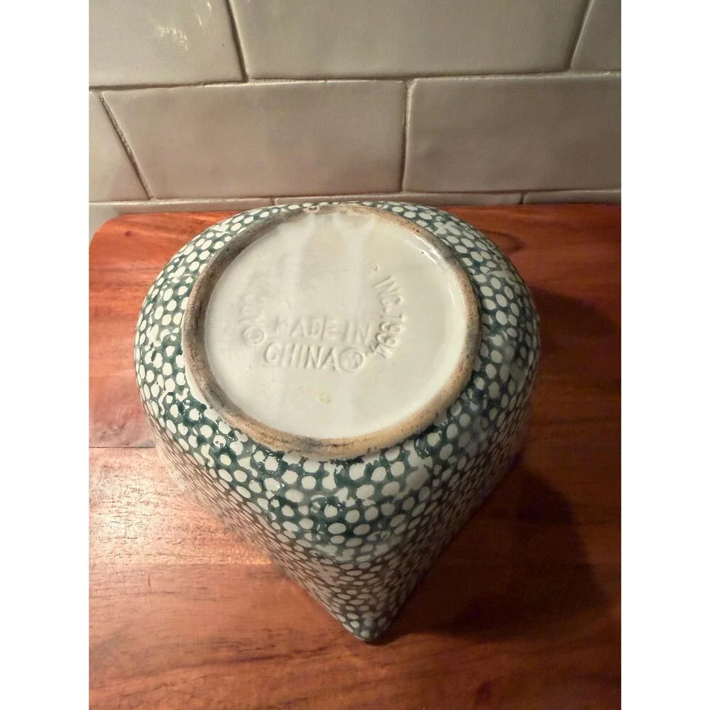 Vintage 1994 ABC Distributing Heart Shaped Nesting Bowls Set of 3 Green